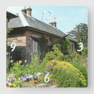 Horloge Carrée Maisonnette anglaise II avec jardin fleuri Photogr