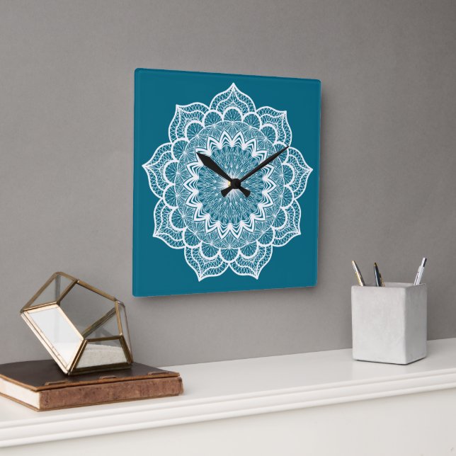 Horloge Carrée Mandala blanc sur fond bleu (Bureau)