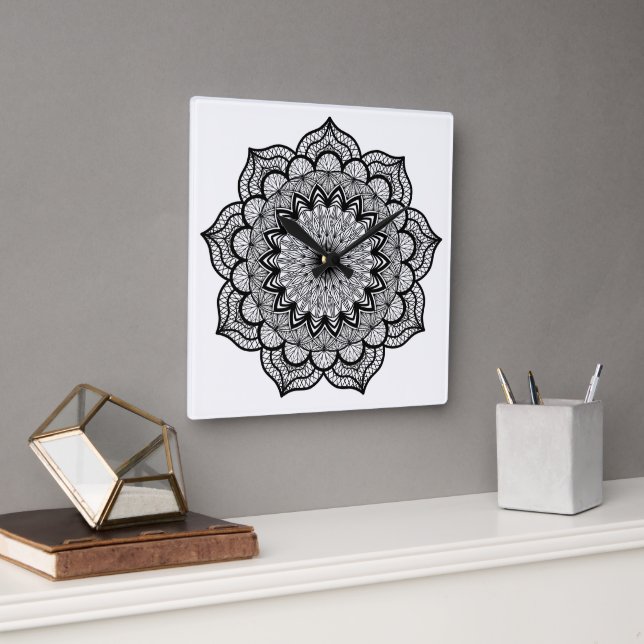 Horloge Carrée Mandala noir sur fond blanc (Bureau)