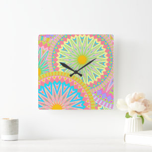 Horloge Carrée Mandala superposé Rose Bleu Jaune Menthe Violet