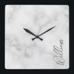 Horloge Carrée Marbre blanc Modern Script Nom personnalisé<br><div class="desc">Cadeaux de nom minimaliste moderne personnalisé Ce design comprend un nom personnalisé en gris moderne écriture manuscrite police sur arrière - plan en marbre blanc. Remarque : Les détails du marbre sont simulés dans l'oeuvre. Il n'y aura pas de marbre sur ce produit.</div>
