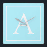 Horloge Carrée Monogramme bleu ciel simple<br><div class="desc">Merci pour votre achat!</div>