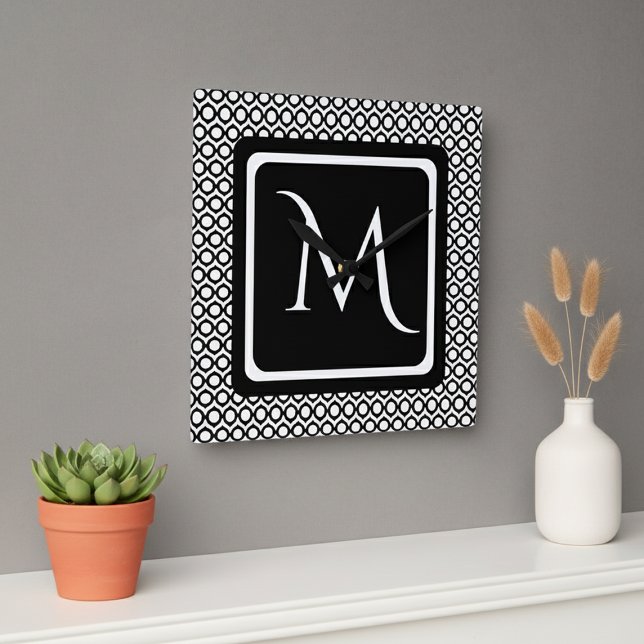 Horloge Carrée Monogramme Géométrique Moderne Noir Blanc (Créateur téléchargé)