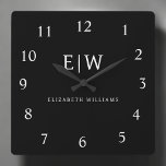 Horloge Carrée Monogramme moderne minimaliste noir et blanc<br><div class="desc">Découvrez notre collection minimaliste moderne de monogrammes noirs et blancs : Faites preuve de simplicité et de sophistication grâce à nos designs minimalistes, conçus pour élever votre style sans effort. Réalisée avec un oeil attentif pour l'esthétique moderne, cette collection présente des motifs noirs et blancs épurés accentués par des monogrammes...</div>