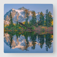 Mont Shuksan reflété dans le lac Reflection