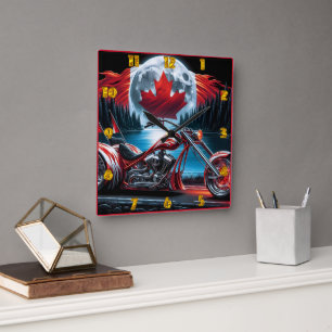 Horloge Carrée Moto avec drapeau canadien la nuit