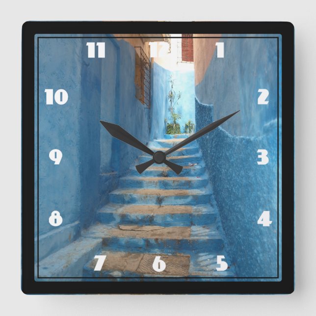 Horloge Carrée Narrow Blue Stairway in Morocco (Recto)