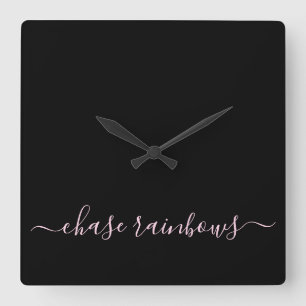 HORLOGE CARRÉE NEIGE DE CHAUSSURES MINIÈRES ROSES ET NOIRES