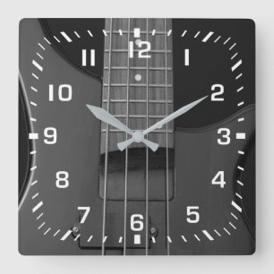 Horloge Carrée Nombres carrés blancs sur la guitare basse