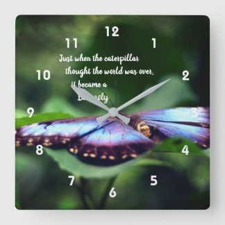 Horloge Carrée Nouveau début Papillon Inspiration Citation