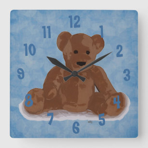Horloge Carrée Ours de nounours se reposant (arrière - plan bleu)