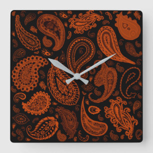 Horloge Carrée Paisley en rouille par Julie Everhart