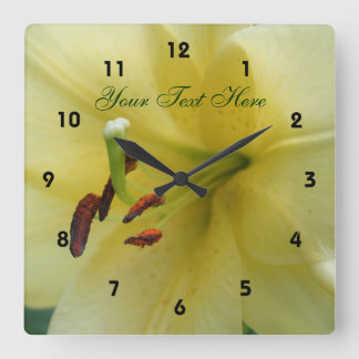 Horloge Carrée Pale Yellow Lily Flower Center Nature