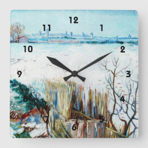 Horloge Carrée Paysage neigeux avec Arles en Arrière - plan