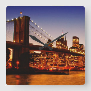 Horloge Carrée Paysage urbain de New York avec le pont au-dessus