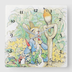 Horloge Carrée "Peter Rabbit mange une carotte" par Beatrix Potte
