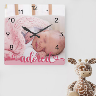 Horloge Carrée Photo de bébé fille adorée Nurserie Rose