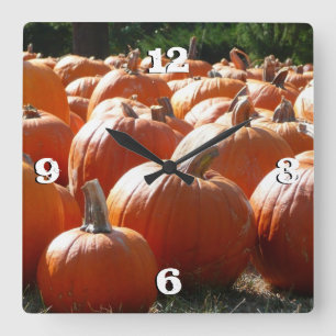 Horloge Carrée Photo de citrouilles pour l'automne, Halloween ou