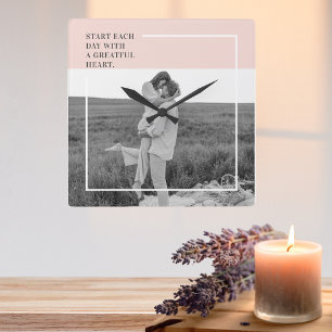 Horloge Carrée Photo moderne Pastel Pink Famille Beau Cadeau