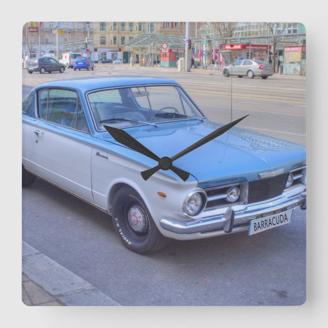 Horloge Carrée Plymouth Barracuda (Recto)