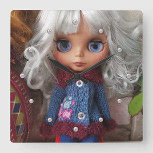 Horloge Carrée Poupées photo bébé, personnalisées, passe-temps