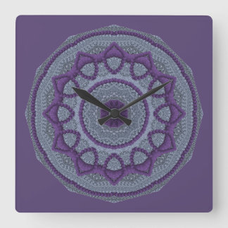 Horloge Carrée Purple gray mandala