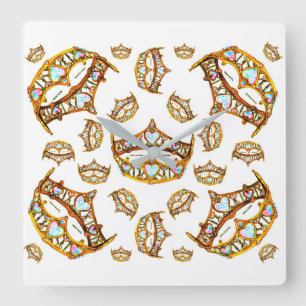 Horloge Carrée Reine coeurs or couronne tiara blanche carré horlo