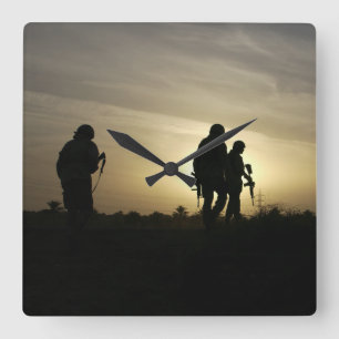 Horloge Carrée Retourner l'horloge murale à la maison