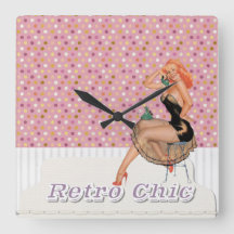 Retro Chic Pinup Girl
