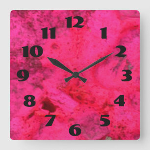 Horloge Carrée Rose foncé sur le rose