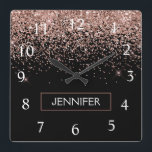 Horloge Carrée Rose Gold Blush Parties scintillant rose Monogramm<br><div class="desc">Rose Gold - Blush Pink and Black Sparkle Parties scintillant Monogramme Nom Horloge. Cela rend le cadeau parfait pour 16 ans,  mariage,  douche nuptiale,  anniversaire,  baby shower ou bachelorette pour quelqu'un qui aime le luxe glam et les styles chic.</div>