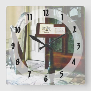 Horloge Carrée Salle De Musique Avec Harpe