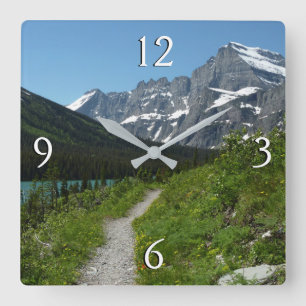 Horloge Carrée Sentier Josephine Lake avec le mont Guild à Glacie