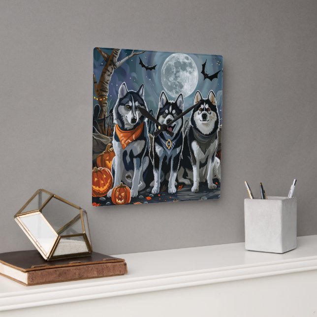 Horloge Carrée Sibérie Husky Halloween Éffrayant (Bureau)
