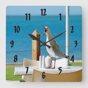 Horloge Carrée Silly Seagull