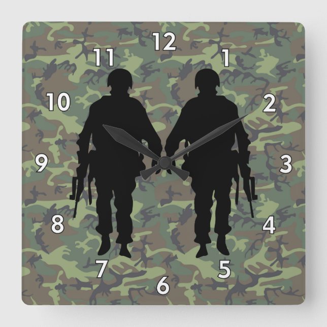 Horloge Carrée Soldat militaire / Silhouette guerrière avec Camo (Recto)