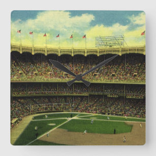 Horloge Carrée Stade de baseball de sports vintage avec des foule