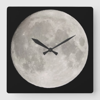Horloge Carrée Superlune dans le ciel noir