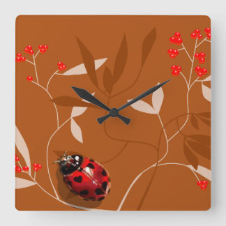 Horloge Carrée Taches en forme de coeur de coccinelle sur