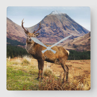 Horloge Carrée Tag Wall Clock