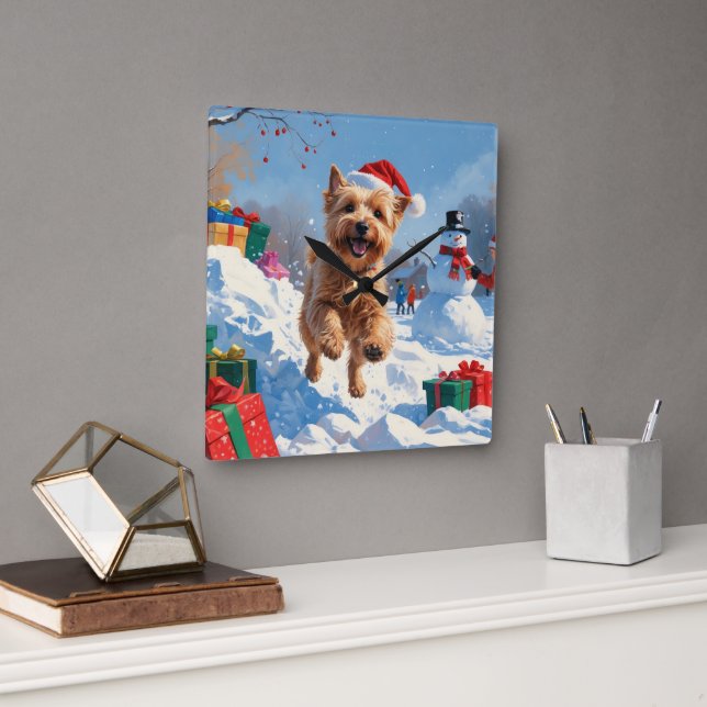 Horloge Carrée Terrier rouillé en neige avec Casquette de Noël (Bureau)