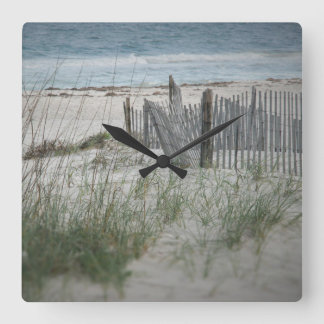 Horloge Carrée Time for the Beach Square Wall Clock