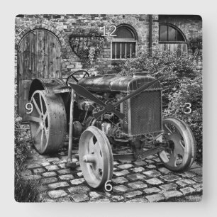 Horloge Carrée Tracteur vintage Fordson, Bredbury Hall