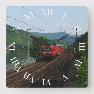 Horloge Carrée Train de voyageurs à Saint-Aldegund