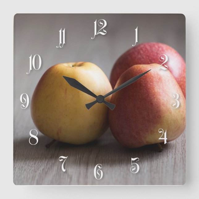 Horloge Carrée Trois pommes mûres (Recto)