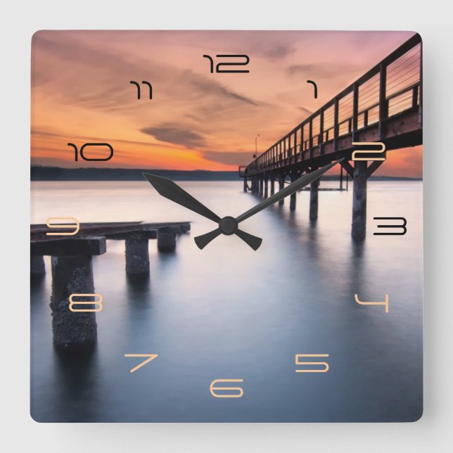 Horloge Carrée Twin spits (Recto)