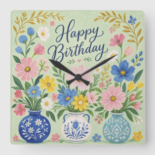 Horloge Carrée Un Trio de Fleurs d'Anniversaire