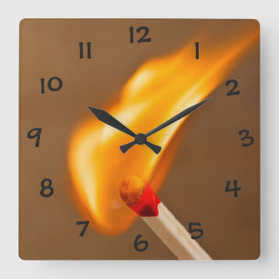 Horloge Carrée Une flamme du feu