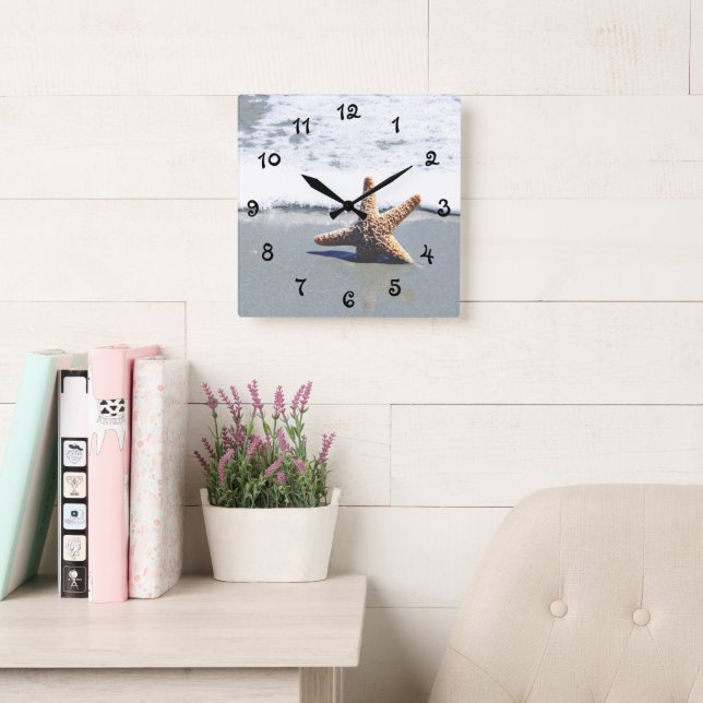 Horloge Carrée Une seule étoile blanchie sur la côte (Salle de lecture)