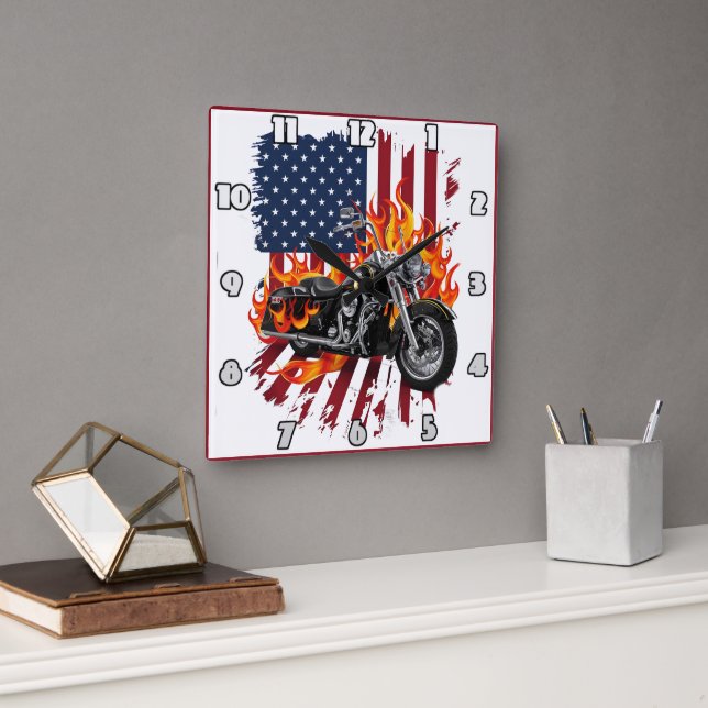 Horloge Carrée Vélo flambé du drapeau américain (Bureau)